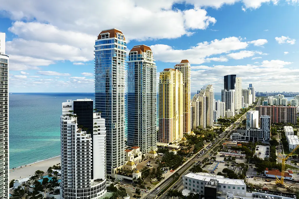 Luxury Condos in Sunny Isles Beach Miami
