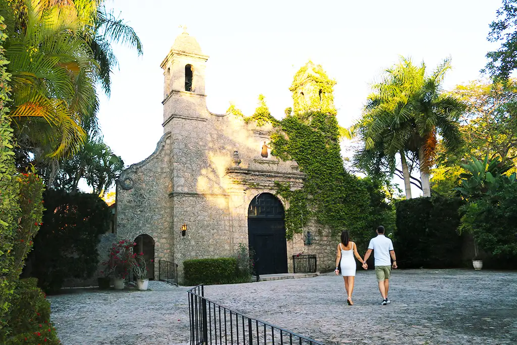 Plymouth Congregational Church in Coral Gables
